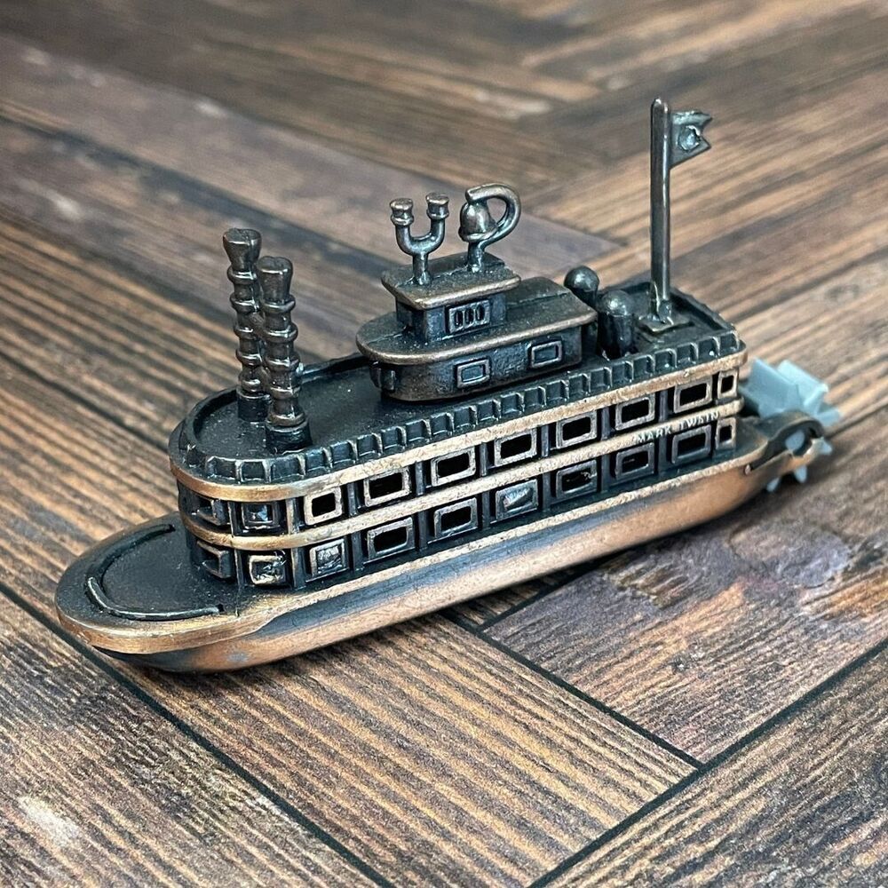Vintage Die-Cast Steamboat Pencil Sharpener – Paddle Boat – Made in China